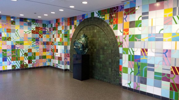 1-detroit-people-mover-renaissance-center