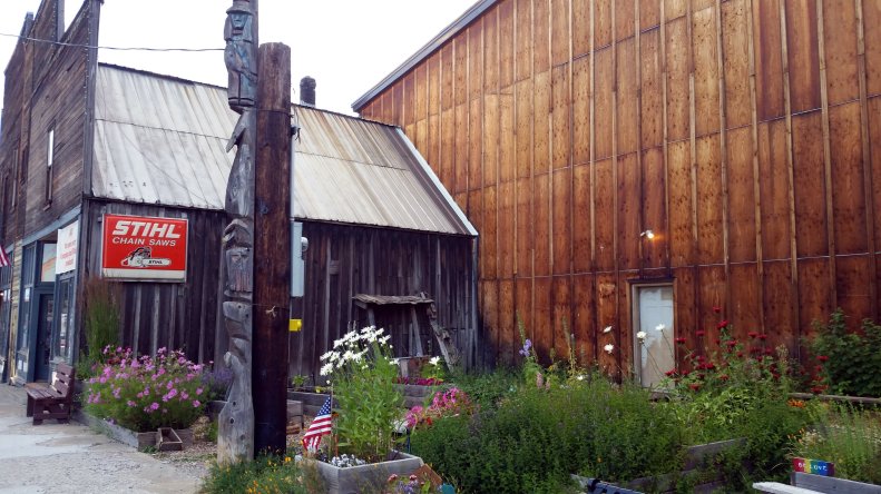 totem-pole-roslyn-wa-2